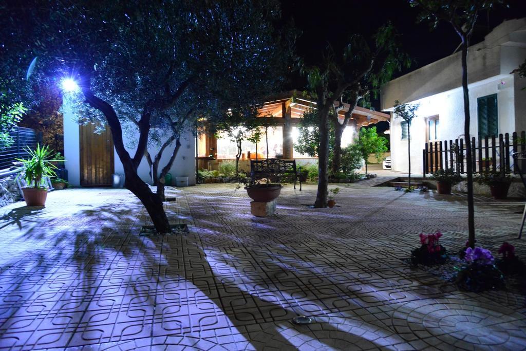 Bed And Breakfast La Casetta Monopoli Exterior foto